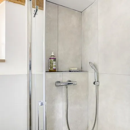 Bel T2, Moderne